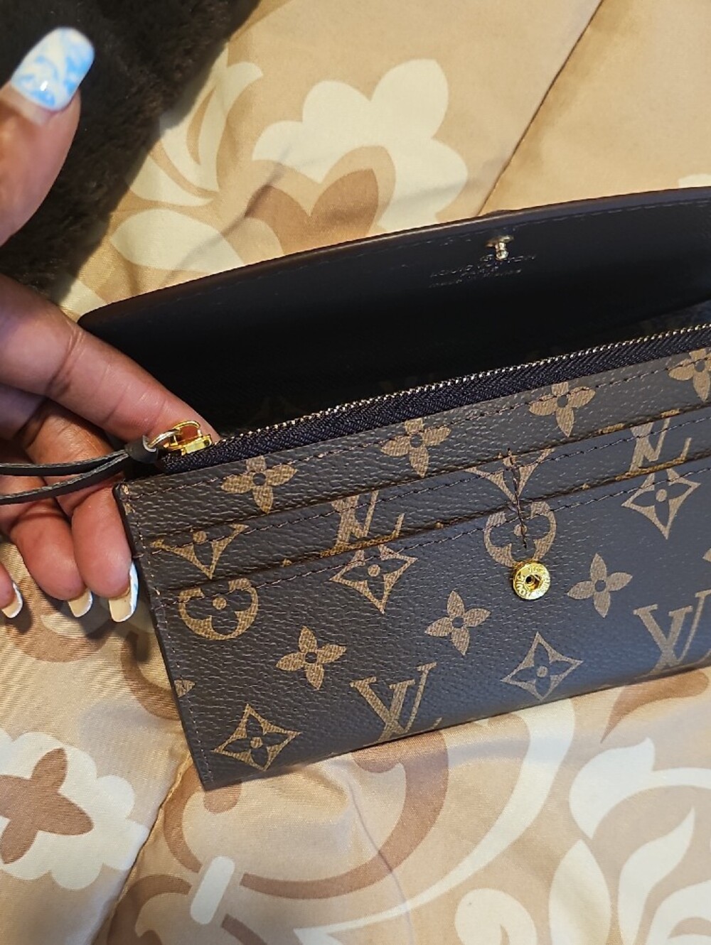 Inspired Monogram Canvas Brown Snap Wallet - Picture 7 of 10